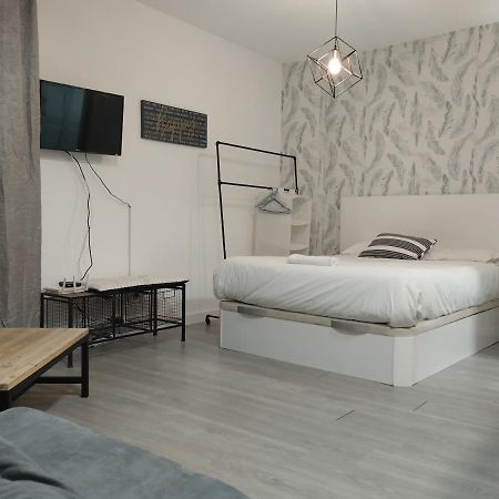 Malaga Centre Studio & Parking Luaran gambar