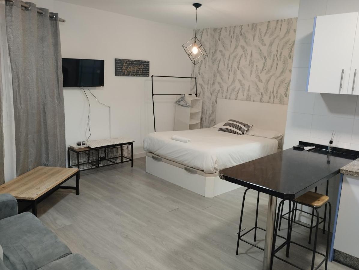 Malaga Centre Studio & Parking Luaran gambar